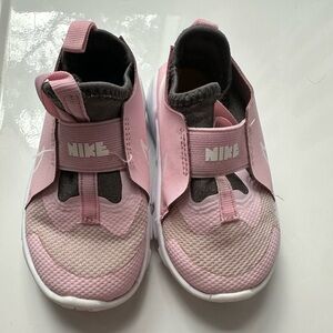 Nike toddler girls flex runner shoes in pink size 7